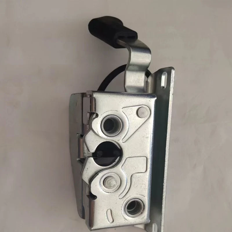 80-6105010-01 замок двери. замок двери погрузчика. замок двери погрузчика. замок двери lw300f/801503840. замок двери lg936 левый.