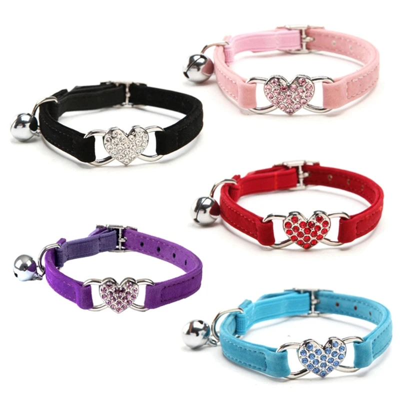 

Для воротника кошки Регулируемый мягкий эластичный пояс с украшением в виде сердца и колокольчиком 5 Col