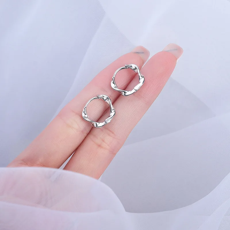 

New Thin Line Square Earrings Simple and Small Design Gold Featured Earrings Teenager Girls Ring Earrings Party Accessories
