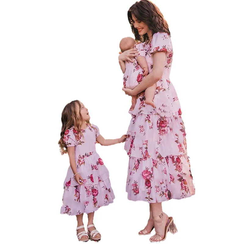 

Family Matching Dresses Summer Mother Kids Girls Short Sleeve Long Dress Party Wedding Costume Clothes Outfits Mom And Daughter