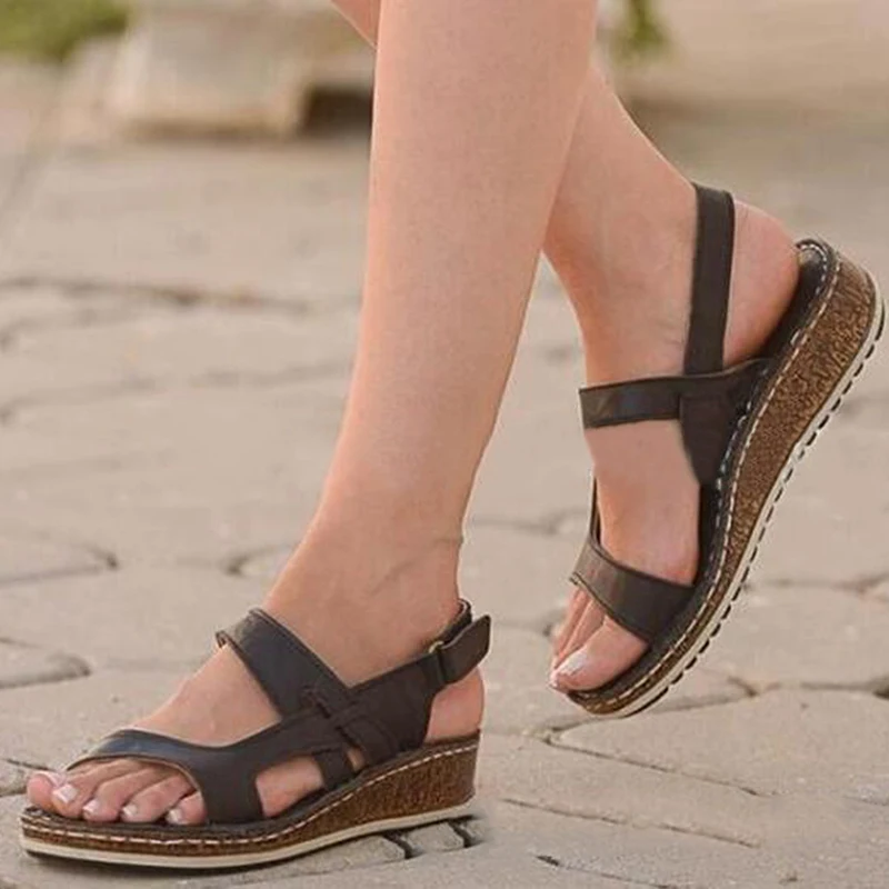 

GAOKE New Women Sandals Soft Stitching Ladies Sandals Comfortable Flat Sandals Open Toe Beach Shoes Woman Footwear