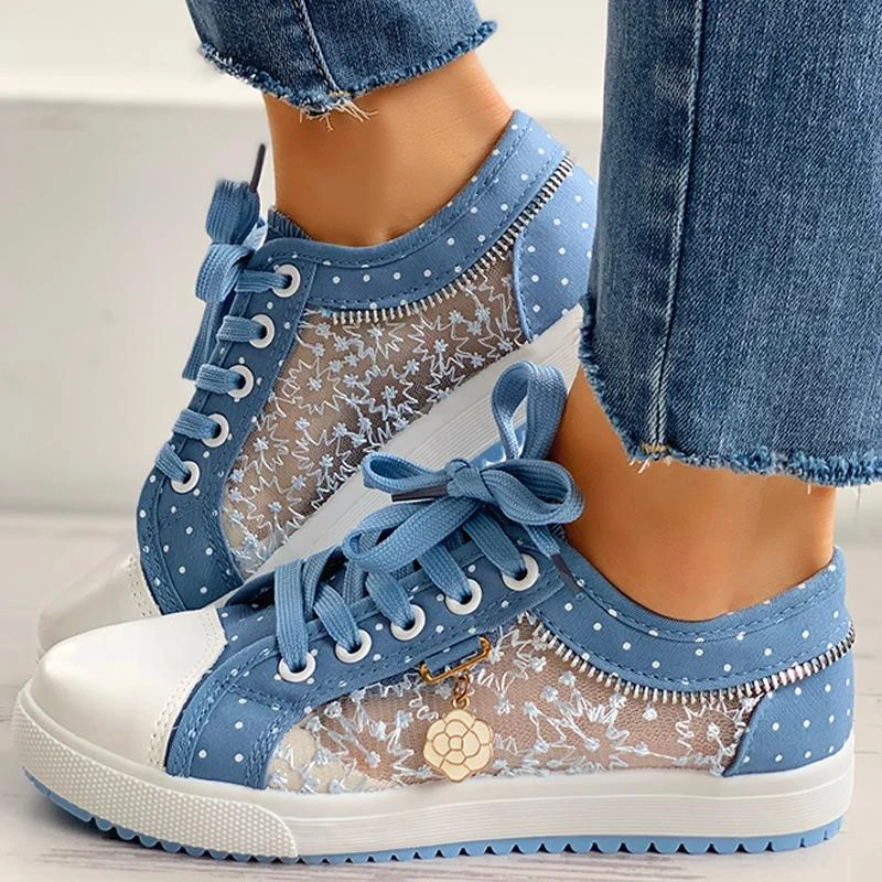 

New Women's Casual Shoes Flat Lace-Up Sexy Mesh Loafers Match Comfortable Hollow Vulcanized Shoes Tenis Para Academia Femenino
