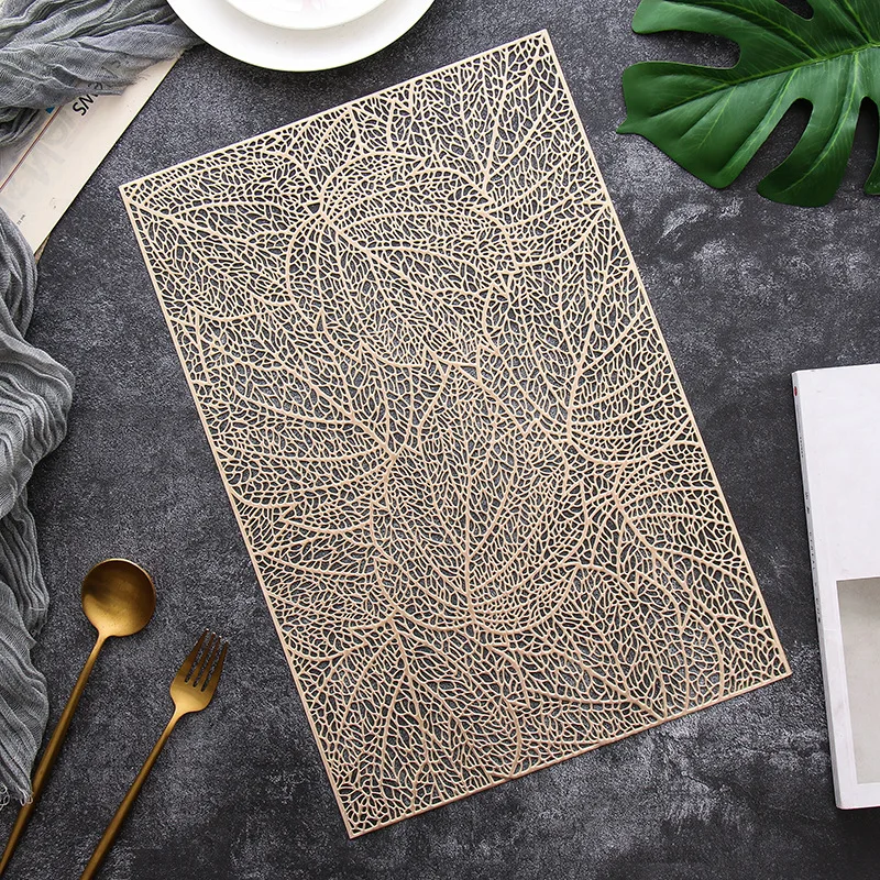 

Hollow Out PVC Placemat for Coffee Table Mat Bronzing Tableware Plates Pads Decoration Leaf Flower Patterns Kitchen Accessories