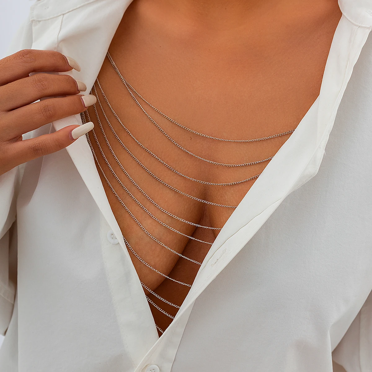 Фото Многослойная металлическая цепочка на грудь Lacteo для женщин, ювелирные изделия, сексуальное женское белье, нижнее белье, цепочка на спине, праздничные аксессуары для вечеринок №4