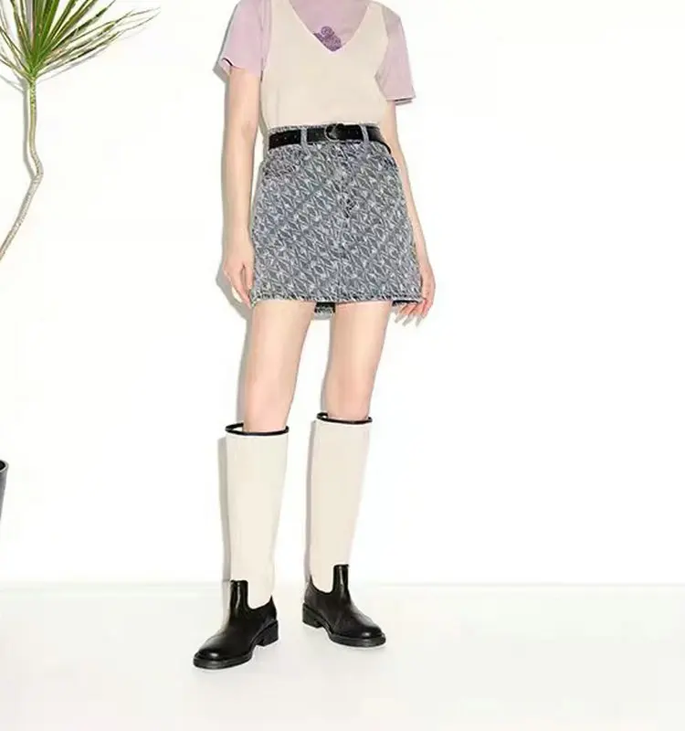 Женские повседневные сапоги до колена черные или бежевые из льна на плоской