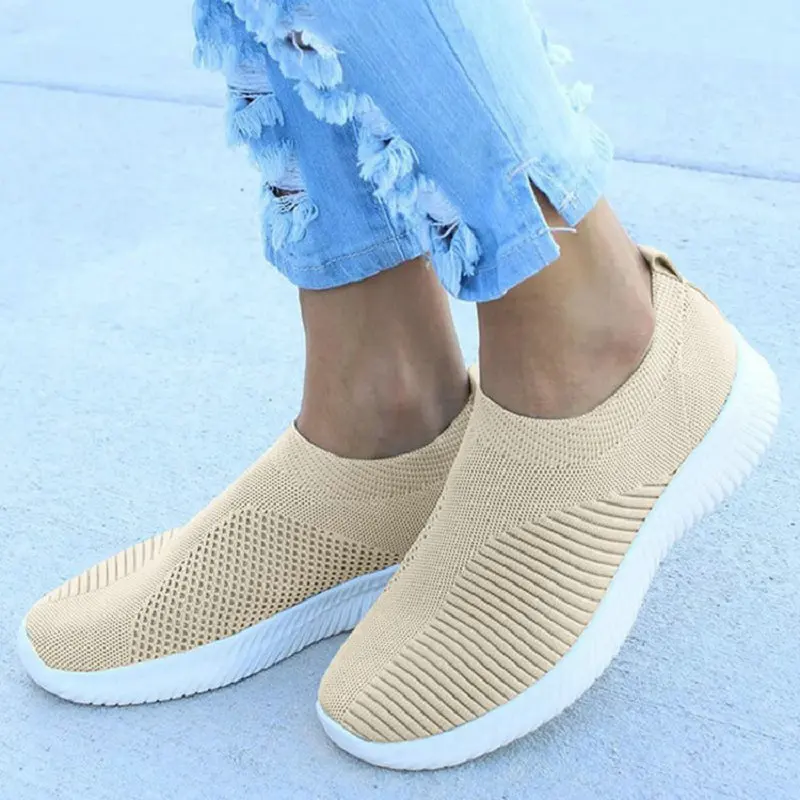 Women Flats Shoes Plus Size 35-43 Breathable Mesh Platform Sneakers Women Slip on Soft Ladies Casual Shoes Woman Knit Sock Flats