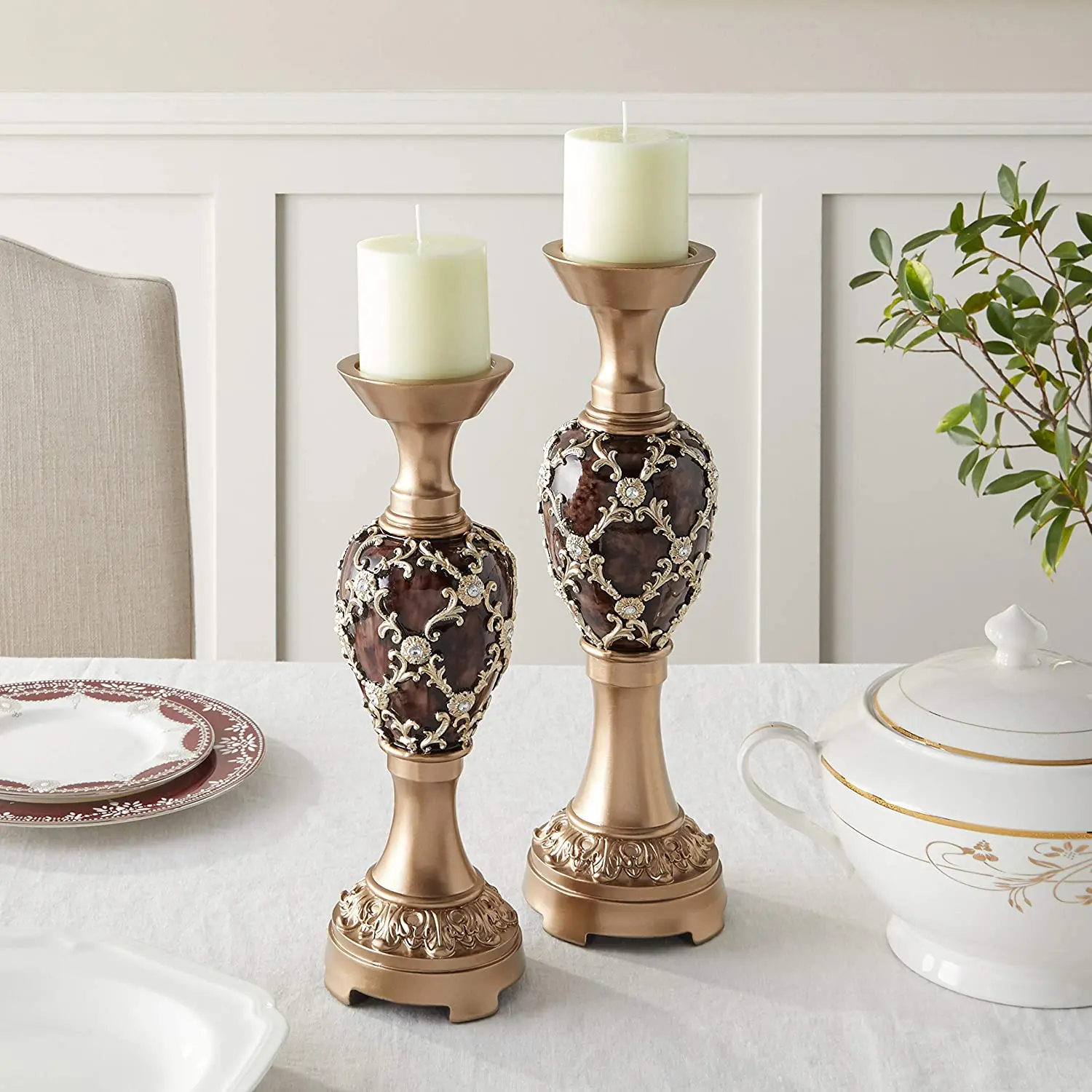 

Curved Candle Holder Candle Holder Set, Brown, Bronze and Gold