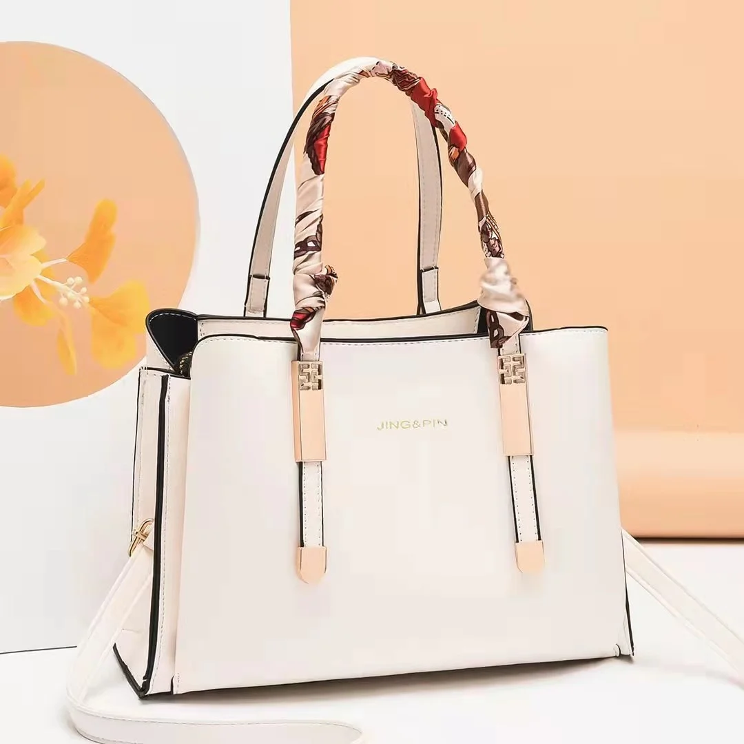 

[New women's bag]Brand handbag new fashion large capacity silk scarf Single Shoulder Messenger women's bag