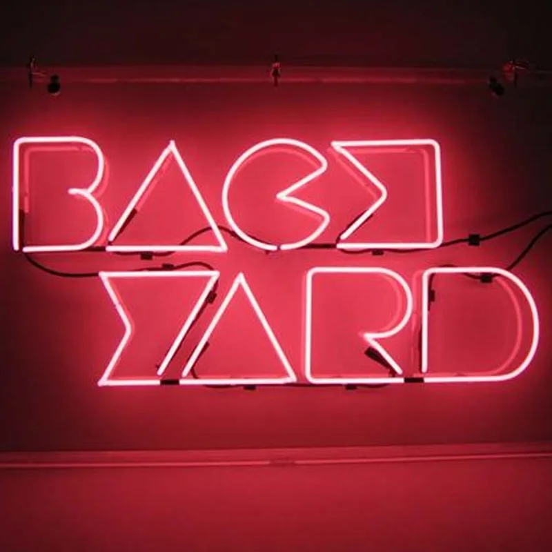 Неоновая вывеска. Неоновые надписи. Неоновая вывеска надпись. Неон вывеска. Неон вывеска.