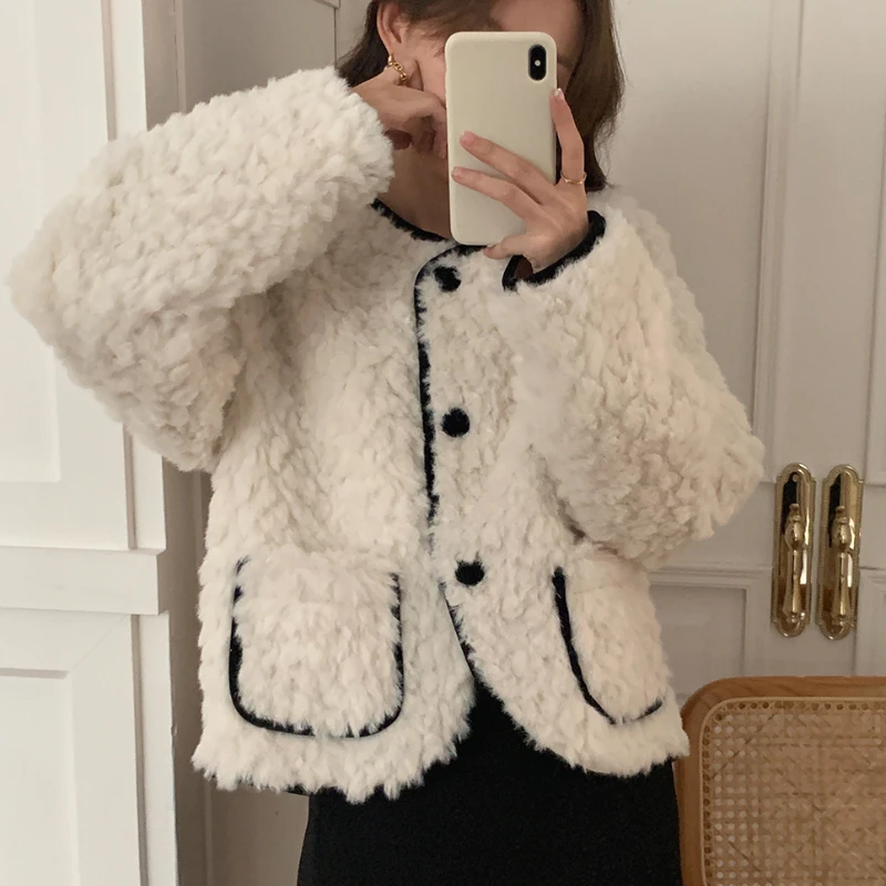 Korean Fashion Loose Fluffy Quilted Coats Female O Neck Long Sleeve Thickened Woman Coat Pocket Sweet Top Women Dropshipping