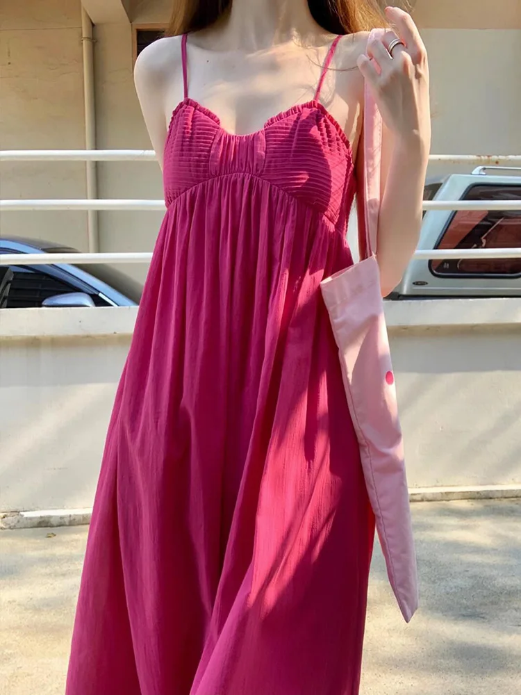 Розово-красное праздничное платье на бретельках Женская Великолепная