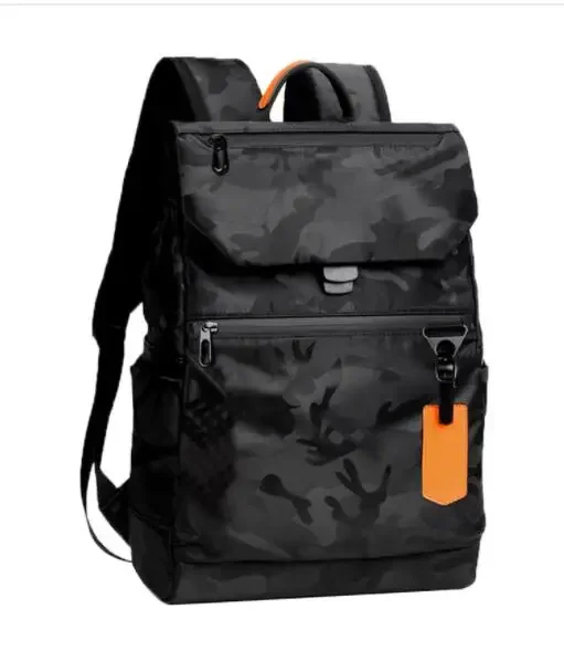 

Рюкзак мужской водонепроницаемый под ноутбук с USB-зарядкой и отделением для карт