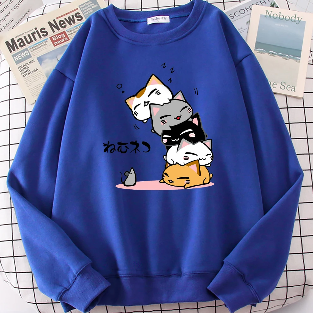 

Stacked Cats Sleeping Don't See The Mouse Sportswear Trendy Fleece Clothing Harajuku Oversized Sweater Hot Sale Women Pullovers