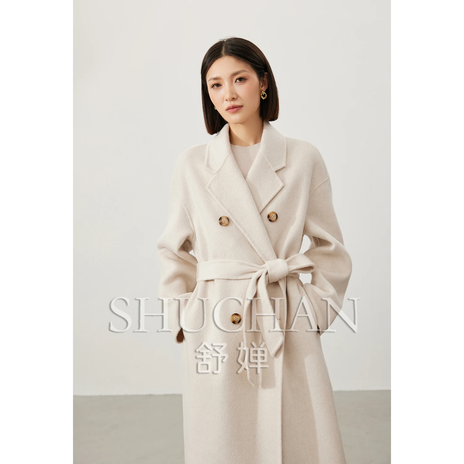 Рисунок 3 - Женское длинное зимнее пальто