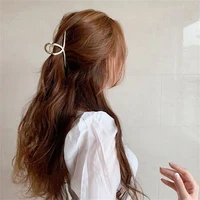 south korea metal hair back of the head half shark claw clip hair accessories for daily commuting hair claw csimple headwear