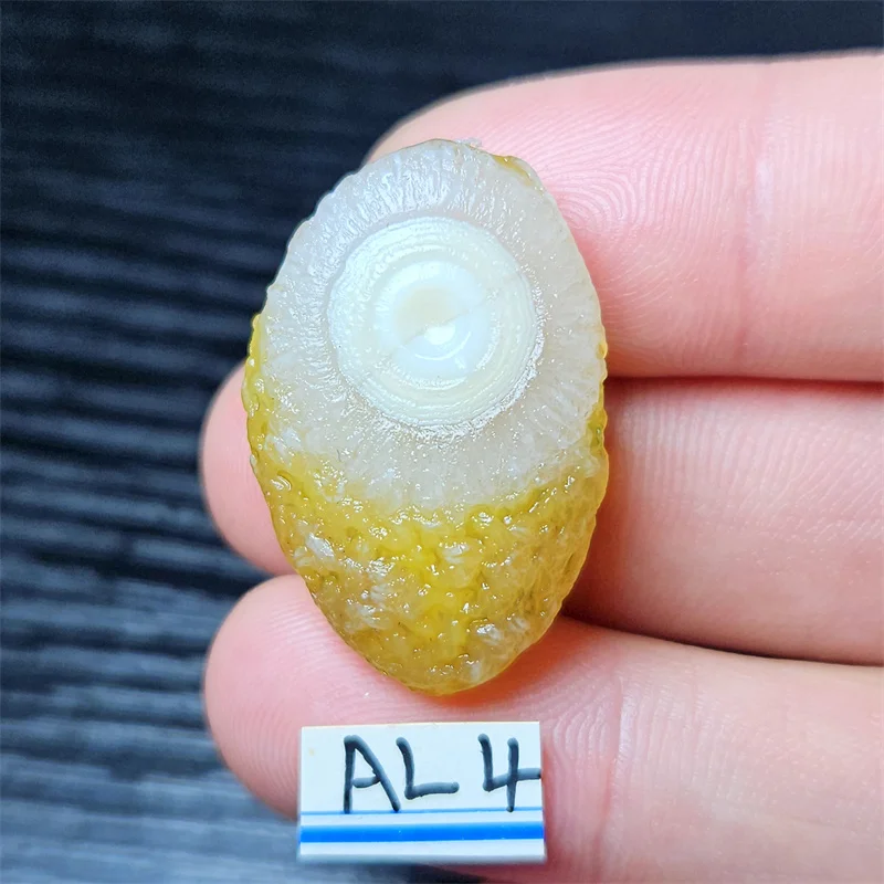 Натуральный Синьцзян алкса агат сырье энергетический кристалл лечебные товары