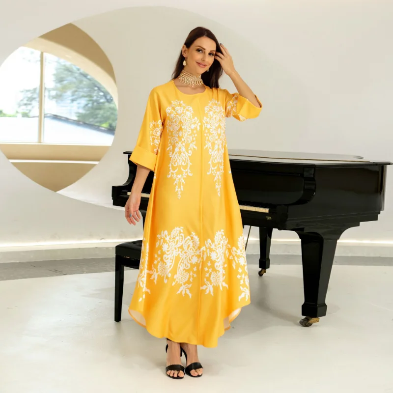 2023 Musulman Abayat Dress Fashion Rhinestones Bubble Beads Five-point Sleeve Abaya Femme Loose Dress for Europe and America.