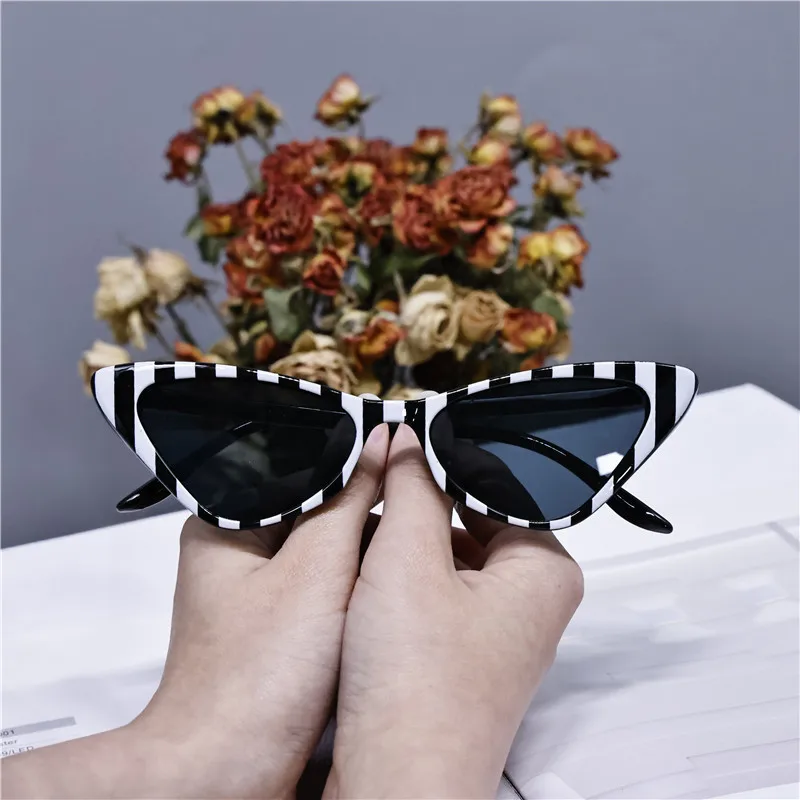 

Новинка 2023 Модные женские солнцезащитные очки кошачий глаз винтажные Индивидуальные дизайнерские солнцезащитные очки с серым оттенком уз...