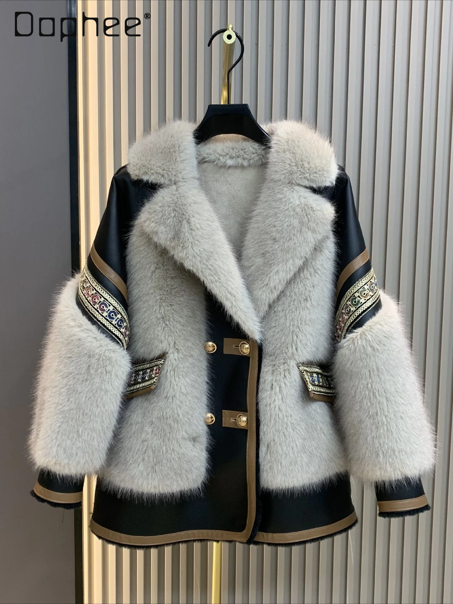 Куртки для женщин зимние новые вышитые пальто из искусственного меха тука