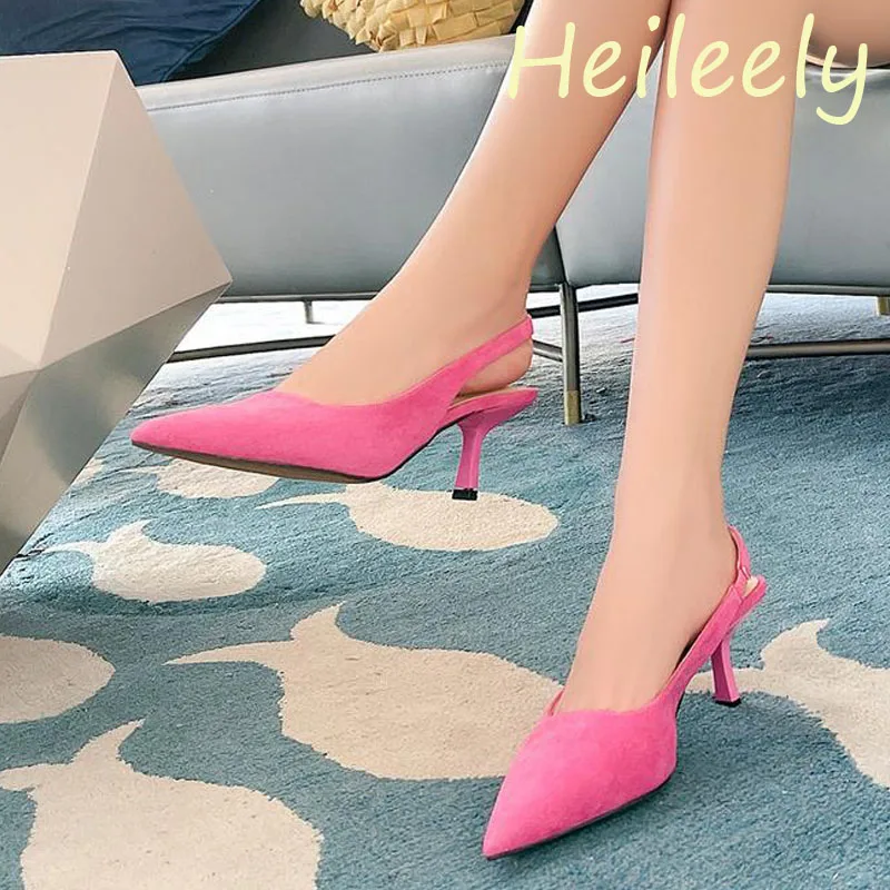 

Женские босоножки из флока на высоком каблуке, с ремешком на щиколотке