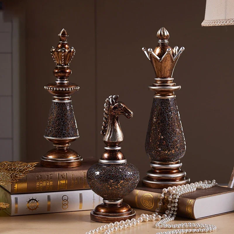 

European Luxury Retro Resin International Chess Figurines Crafts Home Furnishing Decoration Livingroom Table Ornaments Statues