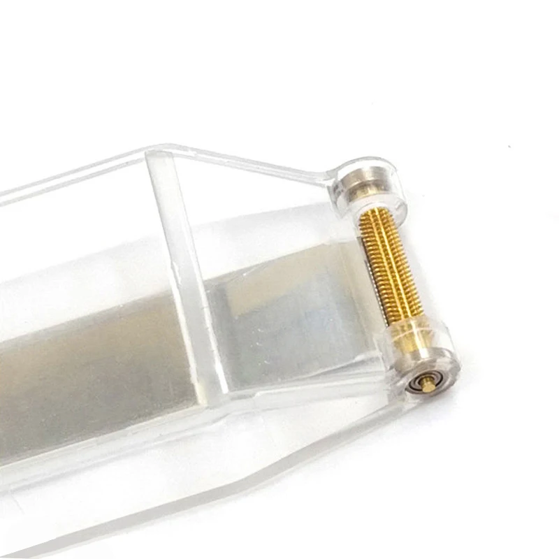 Ручной инструмент для работы с кожаными краями