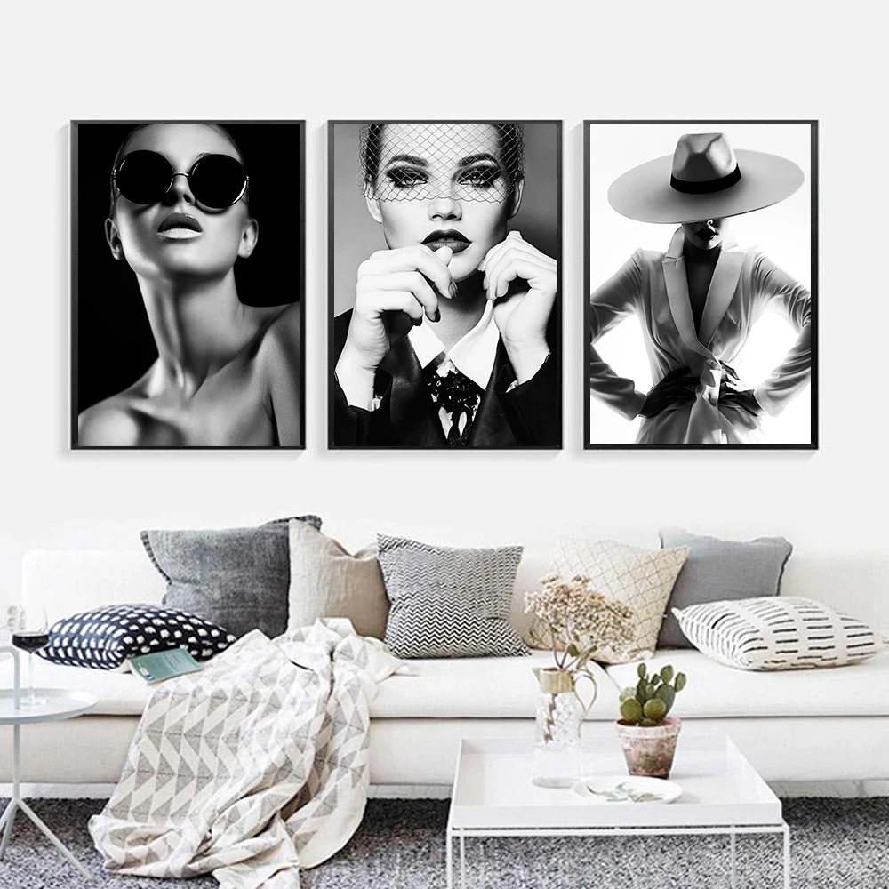 

Black White Photography Poster Fashion Women Canvas Painting Sexy Body Art Print Nordic Wall Picture for Living Room Home Decor