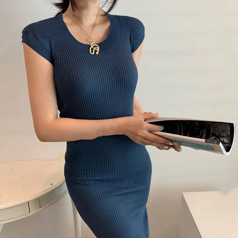 

Black Elegant Split Midi Knit Dress Women Spring Summer 2022 Korean Sleeveless Bodycon Slim Party Dresses Chic Robe