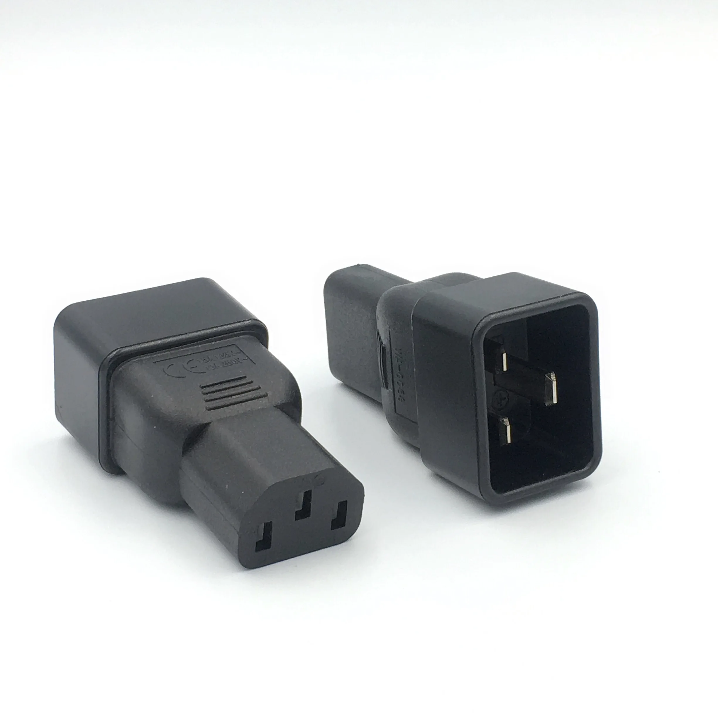 Угловой адаптер IEC 320 C14-C20 переходник переменного тока C19-C13 Plug | Электроника
