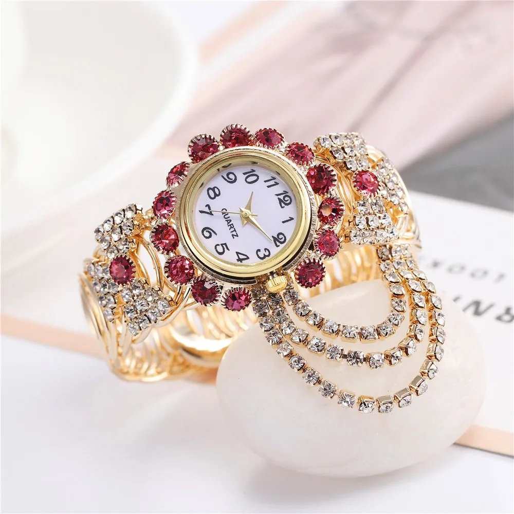 Fashionable And Trendy Women's Watch With Diamond Inlaid Digital Hollowed Out Strap, Flower Shaped Dial, And Women's Watch
