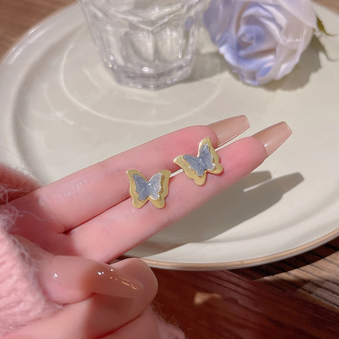 

Sweet Fashion Exquisite Blue Vintage Double Layer Butterfly Earrings For Women Light Luxury Versatile Style Earring Exquisite