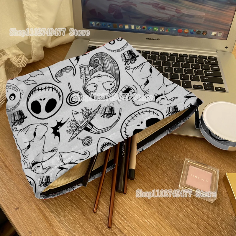 Disney Кошмар перед Рождеством косметичка большой емкости туалетные