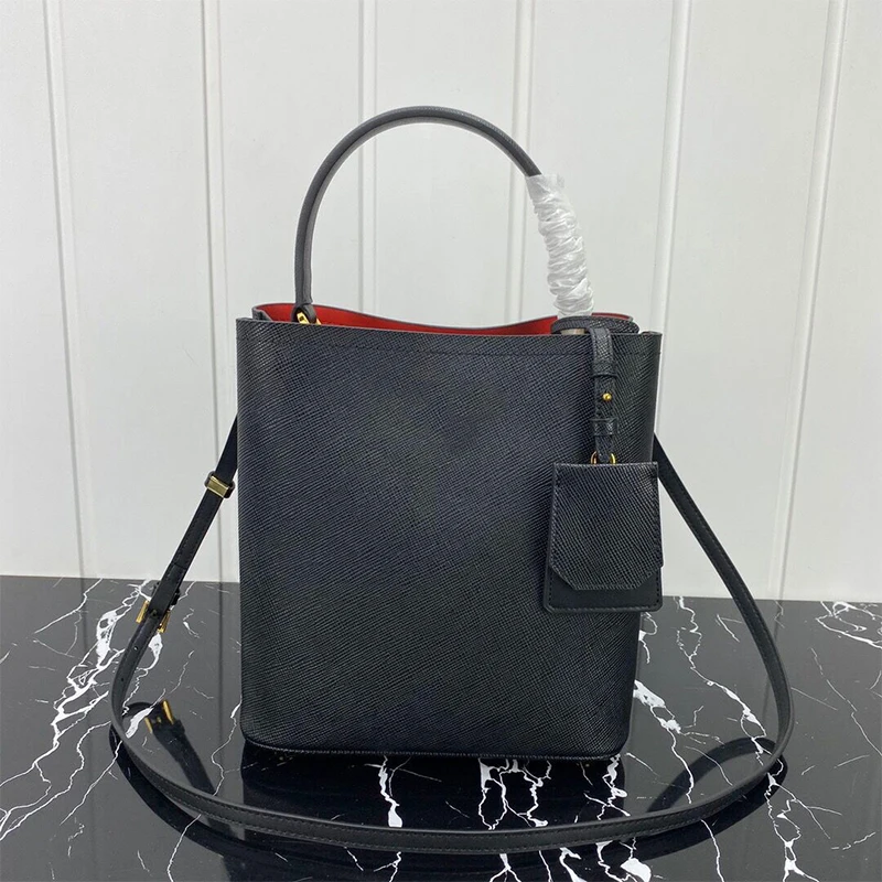 

2022 New Women's Bags Fashion Texture Cowhide Handbags Messenger Shoulder BagsGenuine Leather Crossbody Bags