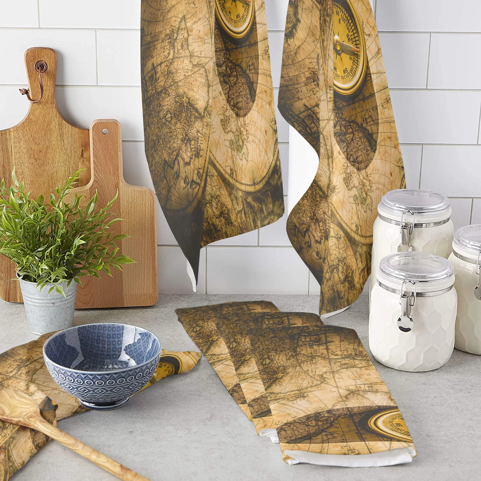 

Кухонное полотенце из микрофибры с компасом и картой мира в винтажном стиле