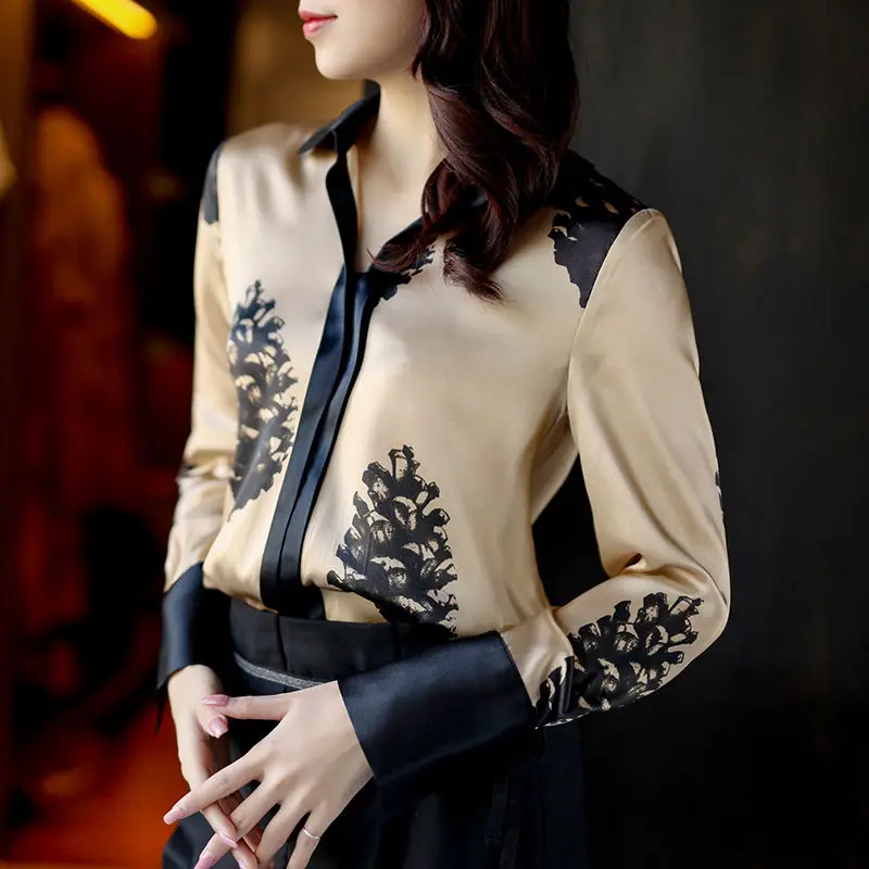 

2021 spring and autumn ladies satin imitation silk shirt women's long-sleeved fashion printed blouse satin shirt