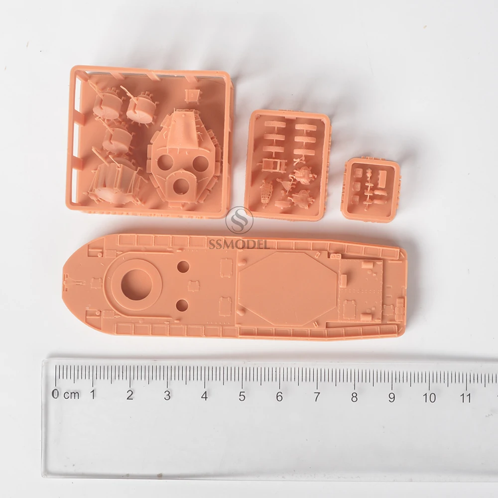 

SSMODEL 200541 1/200 3D Printed Resin Model Kit USN LCM(6) "Zippo" Landing Craft Support (Flamethrower)