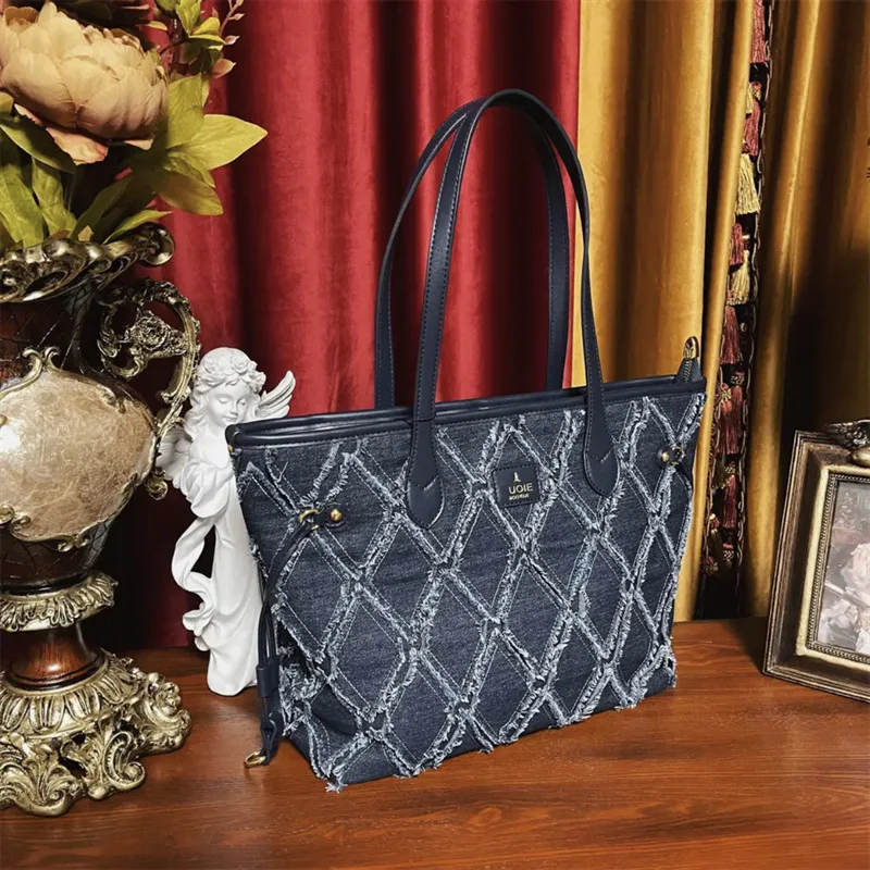 Denim Butot Bag Women's Bag 2023 New Leisure Fashion Luxury Brand Mother Bag Single Shoulder Messenger Ba