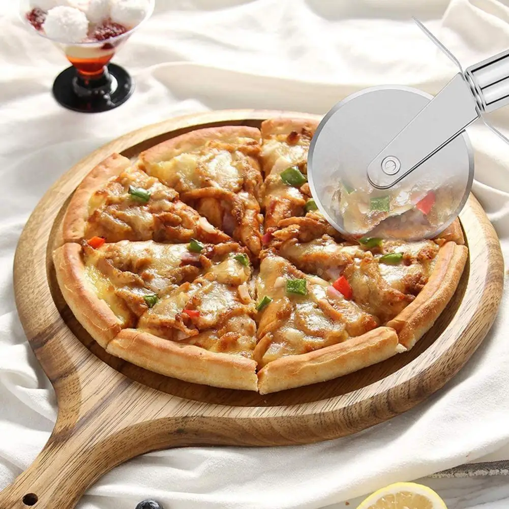 

Pizza Knife Wheels Pizza Cutter Stainless Steel Pizza Roller Kitchen Pastry Pizza Tools Wheel Cake Cutter Roller Gadgets Sc Z7N3