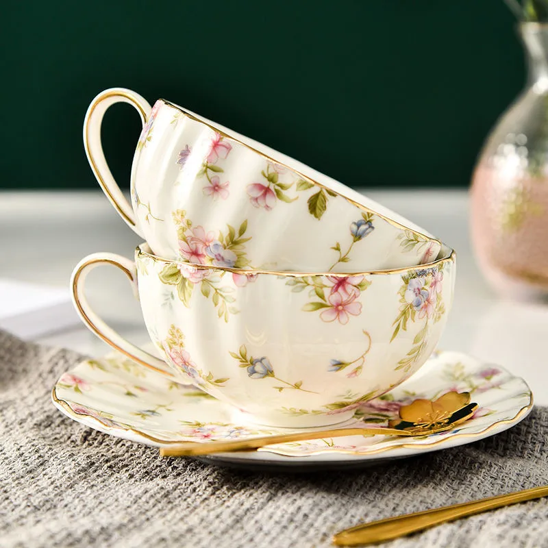

Porcelain Coffee Coffee Cups Saucer European Saucer Mugs Cup Flower Set Cups Bone Ceramic Gift For Tea China And Cup Set Spoon