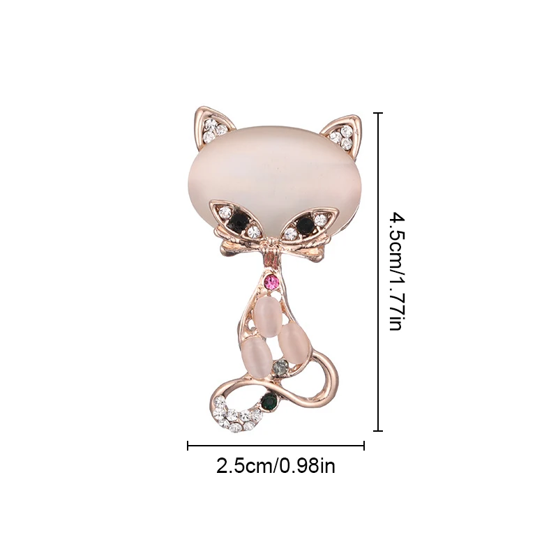Брошь в виде кошки