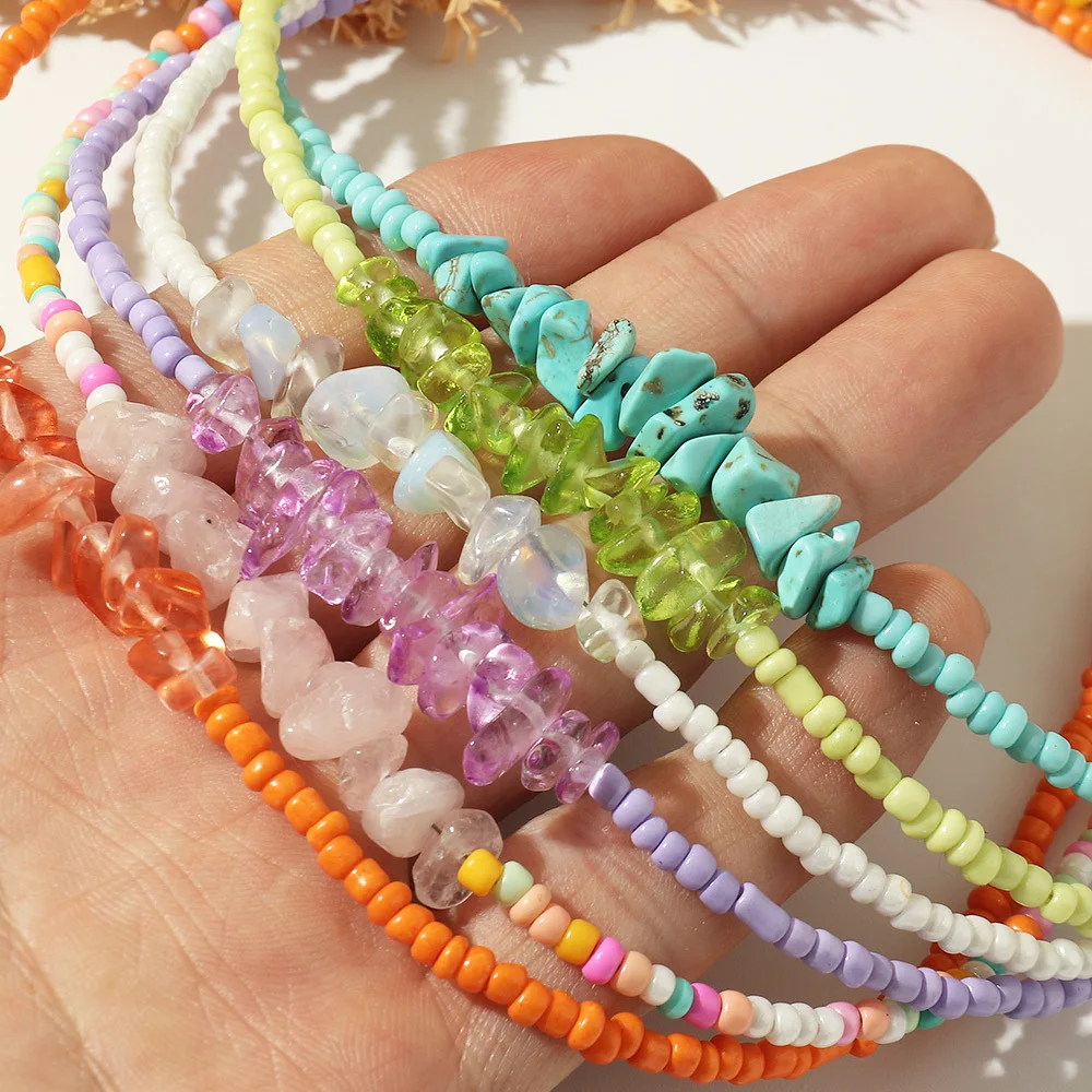 

Color Crystal Rice Beads Necklace For Women Natural Stone Beaded Short Necklaces Fashion Bohemian Gravel Collares Jewelry Gifts