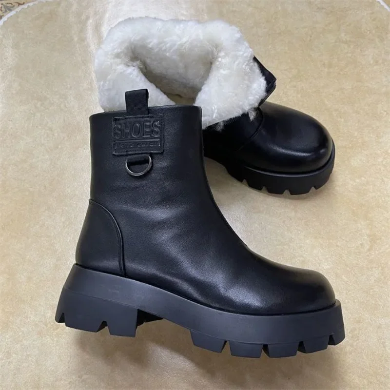 

Женские ботинки на платформе и массивном каблуке, зимние короткие плюшевые ботинки с круглым носком, простая модная обувь на молнии, новинка 2023