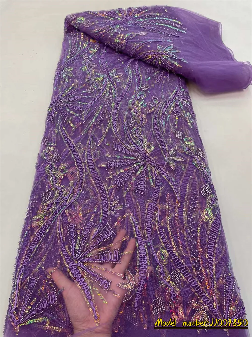 

2023 Latest Luxurious Sequence Lace Fabrics Nigeria Lace Embroidery Mesh Lace Fabric 3D Beaded Wedding Lace Fabric JJ0098