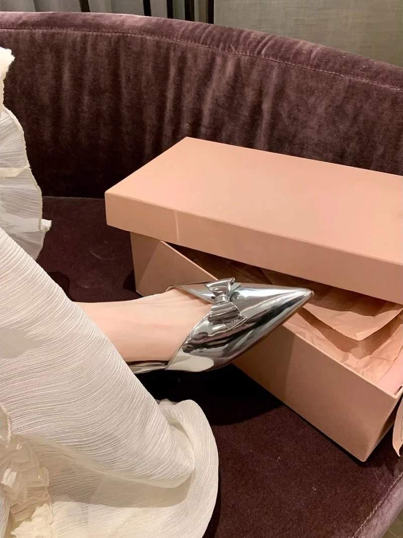 Сандалии женские с заостренным носком модные туфли кристаллами бантом-бабочкой