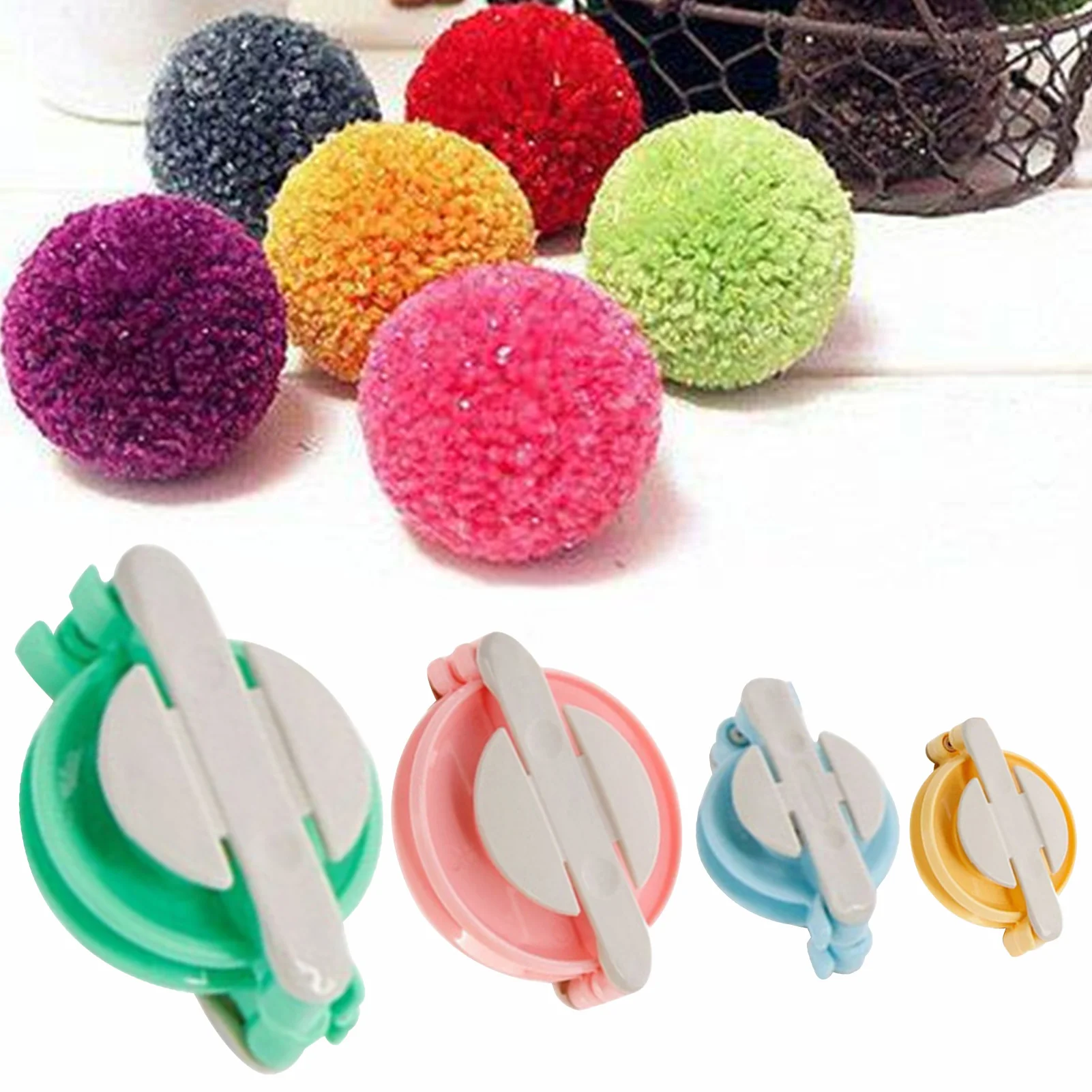 

1Set 4 Sizes DIY Sewing Tools Pompon Set Plastic Pom Pom Maker Clover Fluff Ball Weaver Needle Craft Knitting Tool Color Random