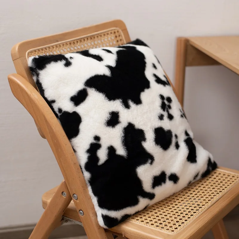 Ins Style Black and White Cow Plush Fluff Pillow Cover For Home Decor Sofa Bed Car Chair Throw Pillows Cushion Cover Pillow Case