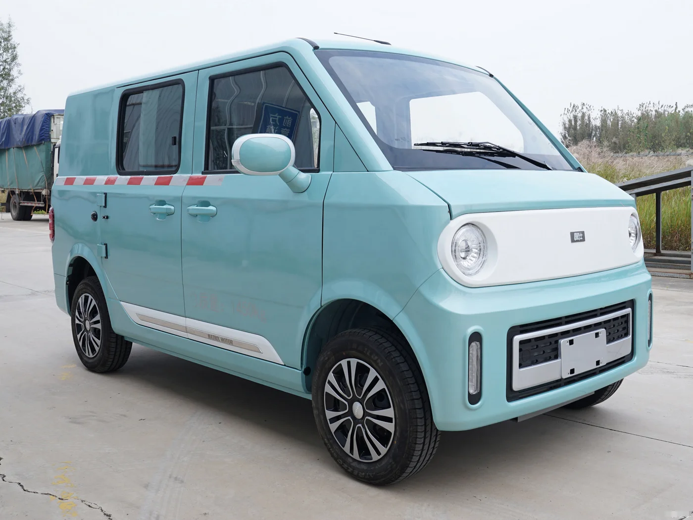 Новинка 2024 г. семейный дорожный электрический автомобиль-это гараж автомобиль