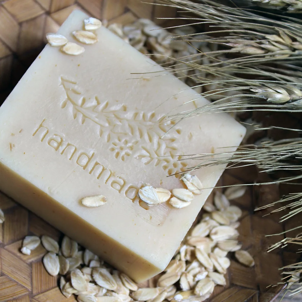 100% Natural Organic Oatmeal Milk Soap Cold Process Handmade Soap Wholesale Soap