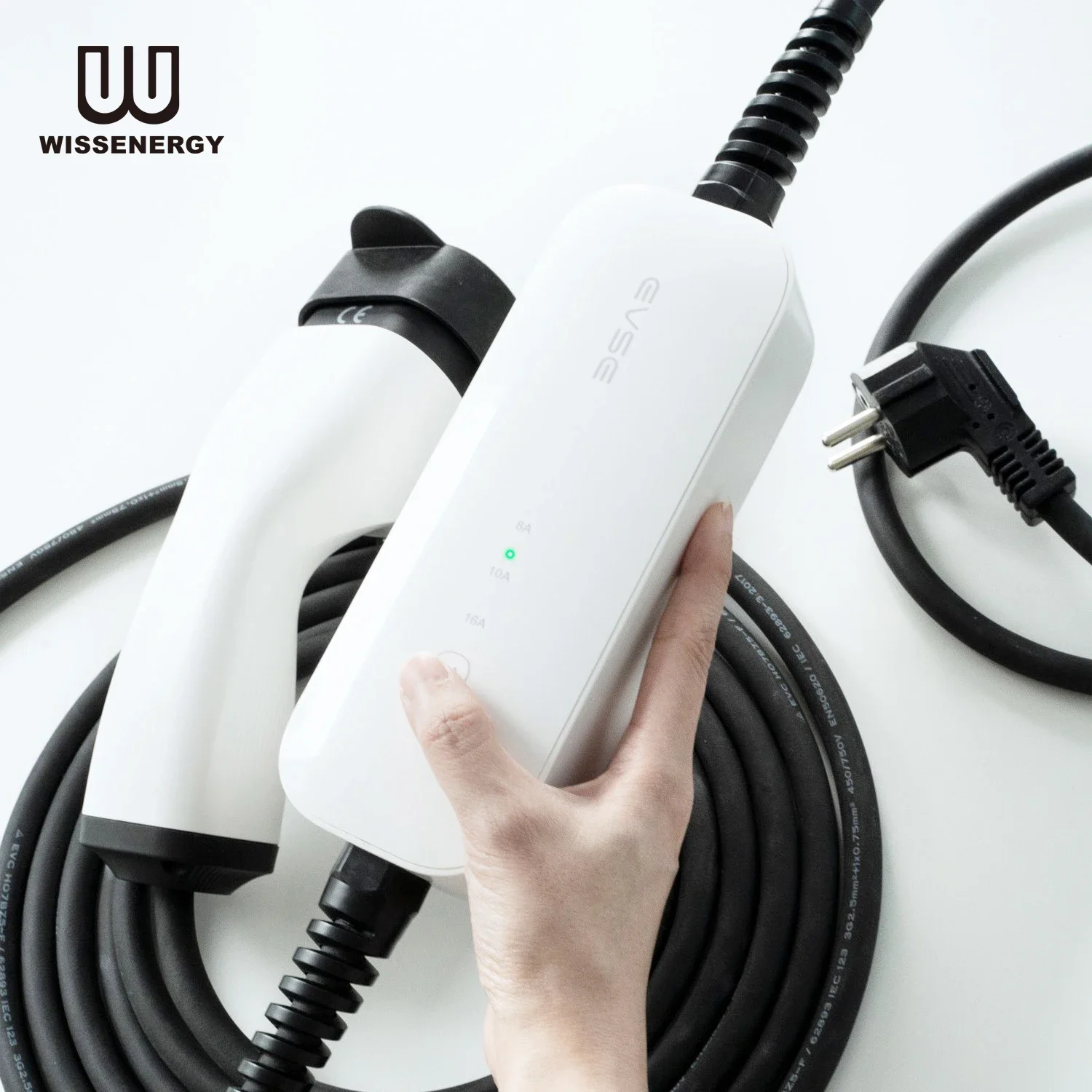 

Оптовая продажа, 16A 3,6 кВт OEM IP66 Тип 2 IK10, мобильный золотой поставщик, режим 3 AC, портативные зарядные станции для электромобилей