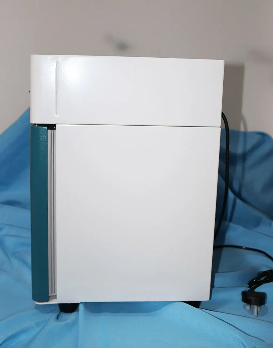 Лабораторный электрический инкубатор с цифровым дисплеем 15 л 50 80 160 270